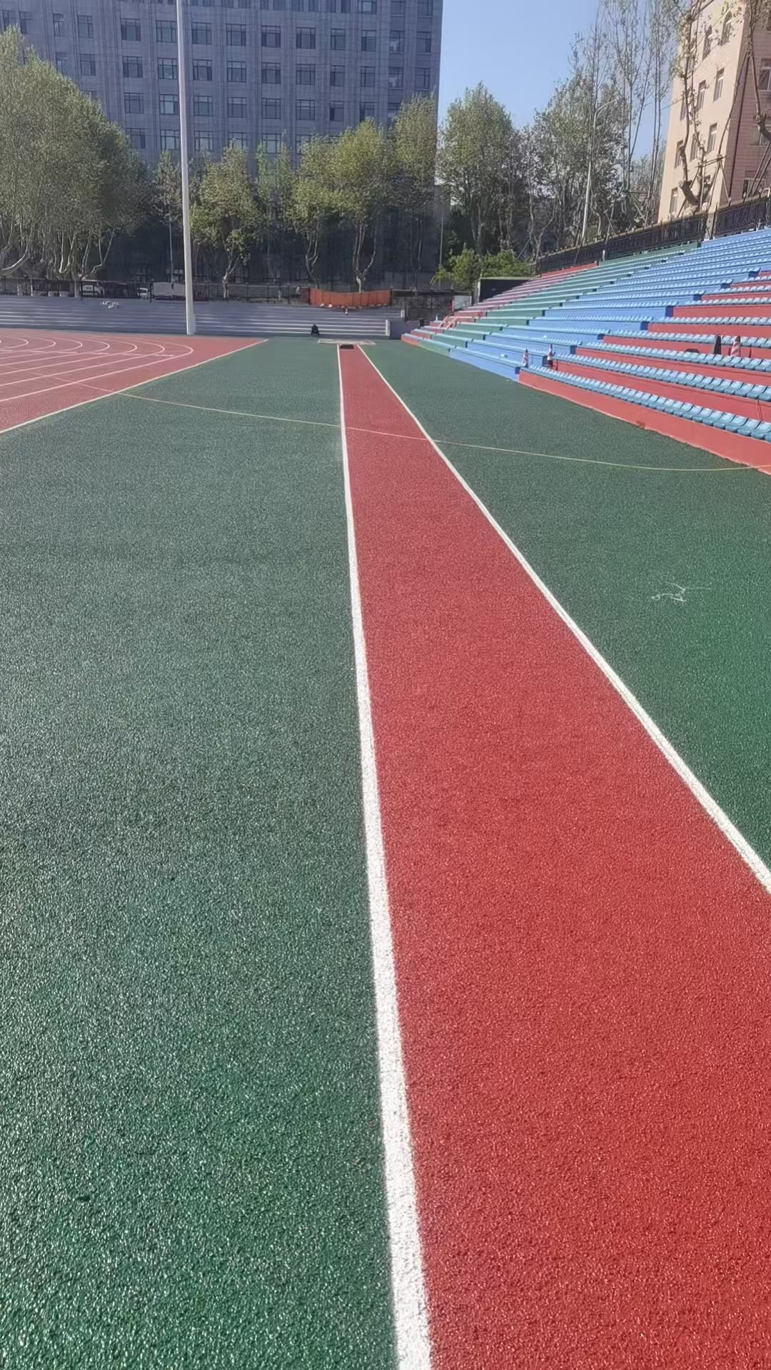 丽水市仿真草坪透水跑道 - 方案